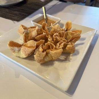 Sukhothai - Crab wontons - Thai Near Me - Lancaster, Pennsylvania