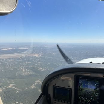 Black Hound Aviation - Flight Instruction Near Me - San Marcos, Texas Black Hound Aviation - Flight Instruction Near Me - San Marcos, Texas