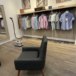 UNTUCKit