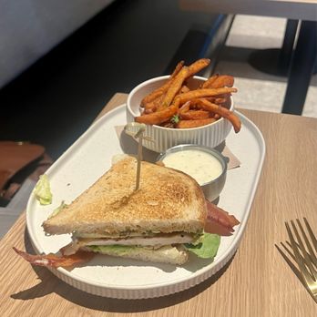 Electric Pickle - Chicken Club- lettuce, tomato,bacon, avocado,garlic aioli on sourdough. - New American Near Me - Tempe, Arizona