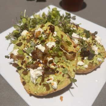 5 Under Golf Center - Avocado toast - Golf Equipment Near Me - Beaumont, Texas