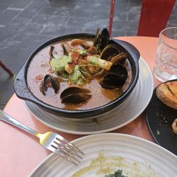 Claypots Barbarossa - Seafood claypot