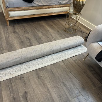 Hyman Enterprise - Vinyl Flooring installed in furnished home - Painters Near Me Hyman Enterprise - Vinyl Flooring installed in furnished home - Painters Near Me
