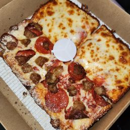 Small 1/2 Cheese 1/2 Pepperoni and Italian Sausage