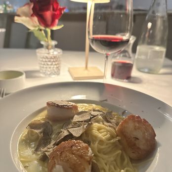 Amore Italian Restaurant - Tagliolini with black truffles and seared scallops - Italian Near Me - Houston, Texas Amore Italian Restaurant - Tagliolini with black truffles and seared scallops - Italian Near Me - Houston, Texas