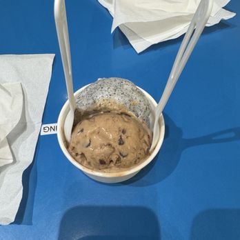 Caffe Stellato - Black Sesame and Mocha Chip - Italian Near Me - Burlingame, California