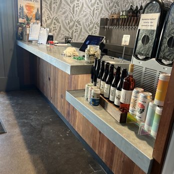 Fieldwork Brewing - Breweries Near Me - Napa, California
