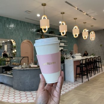 Daydreamer Coffee - Oat milk + vanilla latte - Cafes Near Me - Austin, Texas
