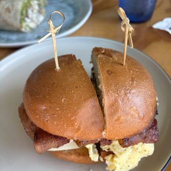 Toast Kitchen & Bakery - Breakfast & Brunch Near Me - Tustin, California