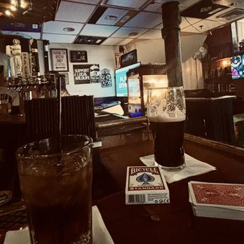 Galway Bay - Dive Bars Near Me - Chicago, Illinois