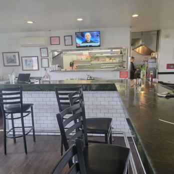 Slough House Social - Bar area - New American Near Me - Colusa, California Slough House Social - Bar area - New American Near Me - Colusa, California