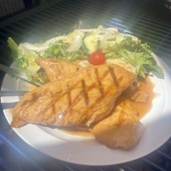 Hula Restaurant and Sauce - Hawaiian chicken plate