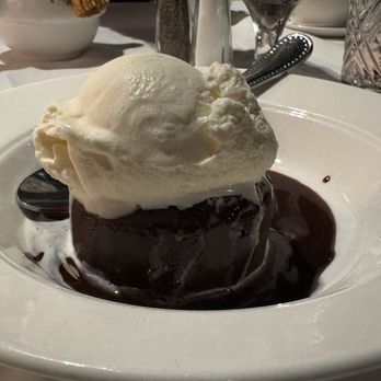 Berk's Bar - Lava cake ($15) - Bars Near Me - New York, New York