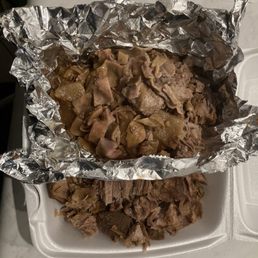 1 lb. of Carnitas Mix and 1 lb maciza. 1 lb. of Carnitas Mix and 1 lb maciza.