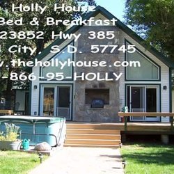Holly House Bed & Breakfast - The front, creek is in back!