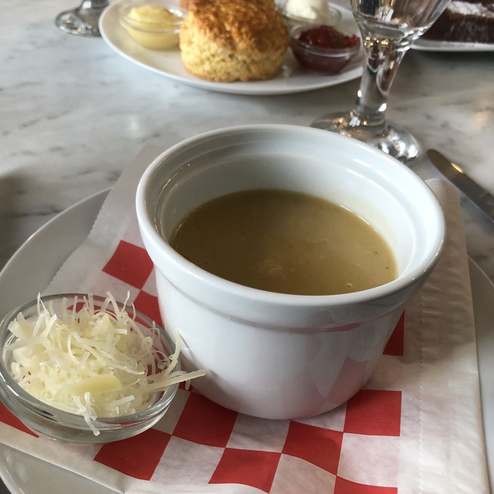 Taste117 - Smooth potato leek soup with scones in background - Specialty Food Near Me - Provo, Utah Taste117 - Smooth potato leek soup with scones in background - Specialty Food Near Me - Provo, Utah