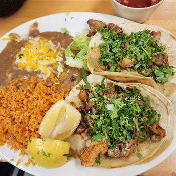 Carrillo's Mexican Food - Grilled chicken tacos, messy beans and rice. - Mexican Near Me - Clovis, California Carrillo's Mexican Food - Grilled chicken tacos, messy beans and rice. - Mexican Near Me - Clovis, California