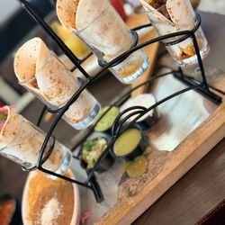 Catrinas Tacos & Tequilas - Taco flight