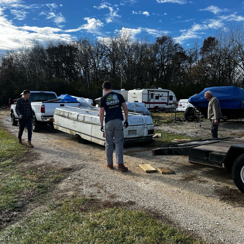 Junkies Junk Removal - Junk Removal & Hauling Near Me - Wauconda, Illinois Junkies Junk Removal - Junk Removal & Hauling Near Me - Wauconda, Illinois