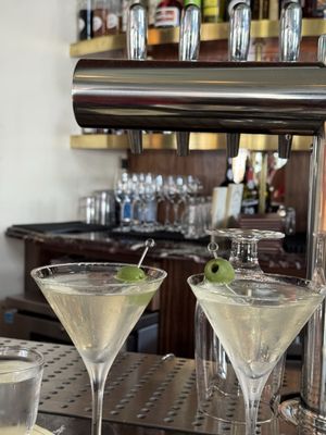 Municipal Bar by null