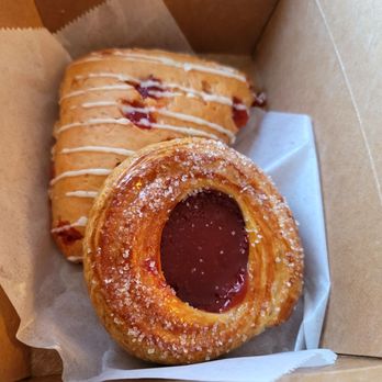 Capt. Cook's - Guava scone and guava danish...delicious - American Near Me - Lake Buena Vista, Florida