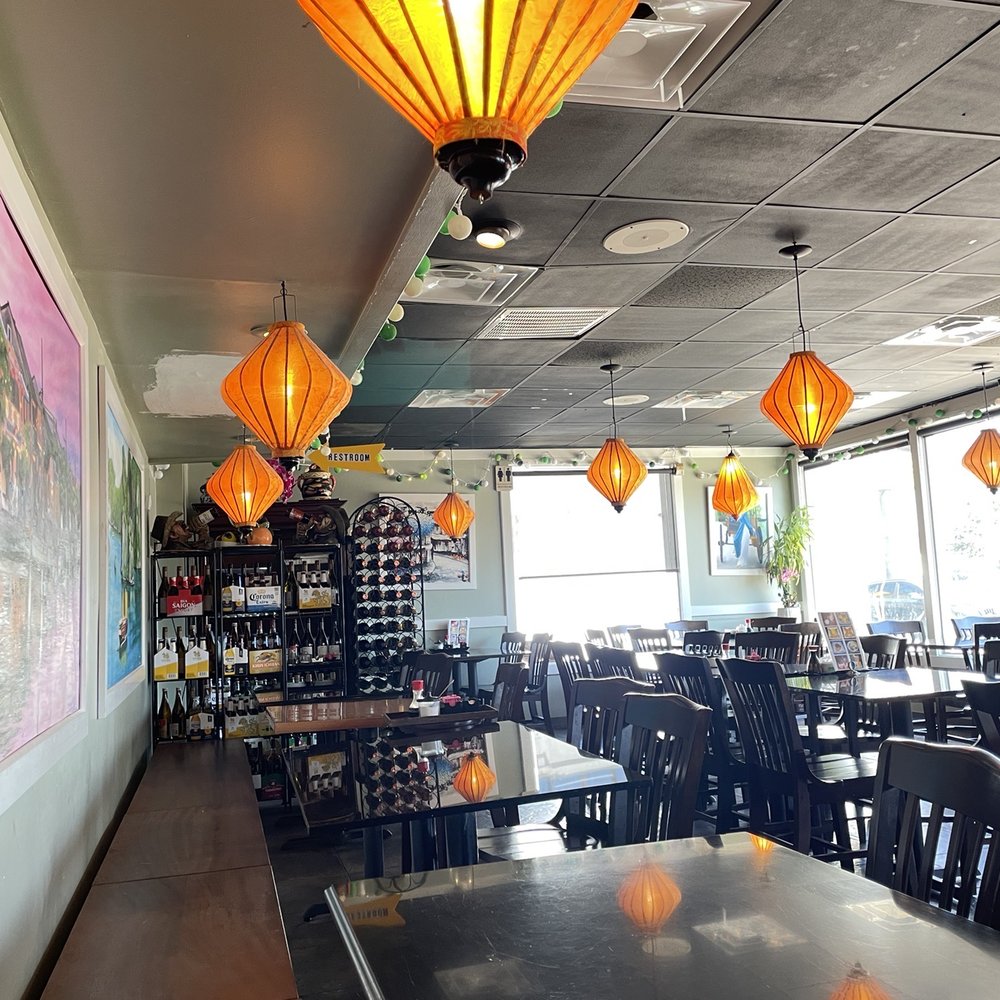 Vietnam Coast - The inside of the restaurant. - Vietnamese Near Me - Houston, Texas Vietnam Coast - The inside of the restaurant. - Vietnamese Near Me - Houston, Texas