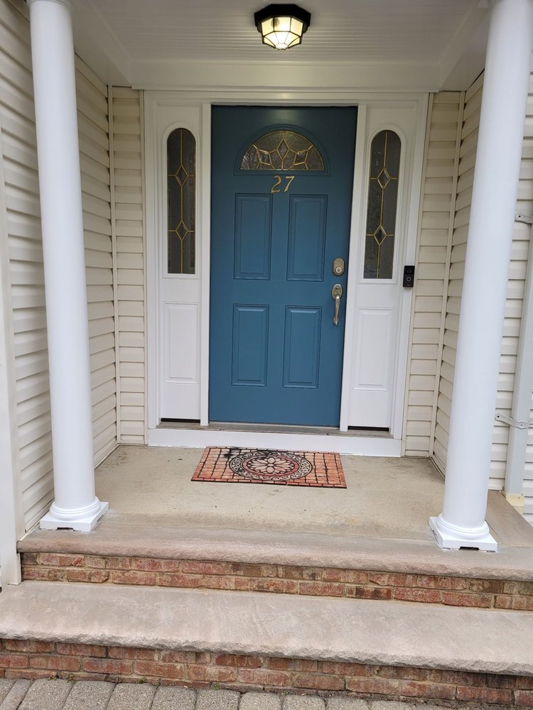 Slide of Nail It Handyman