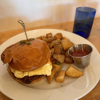 Bloom - Bloom's Breakfast Sandwich - American Near Me - Santa Clara, California