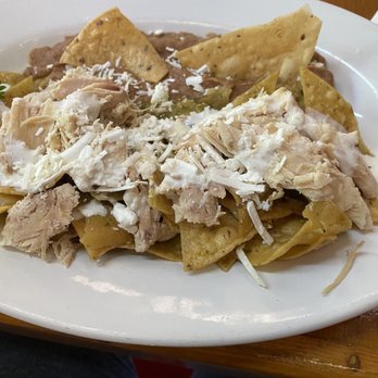 La Casa del Mole - Chilaquiles with chicken - Mexican Near Me - Tijuana, BCN