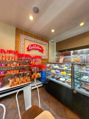 Red Ribbon Bakeshop by null