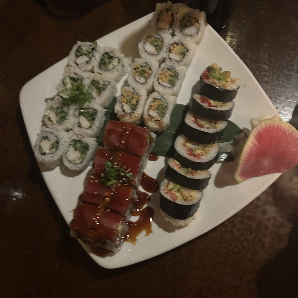 Chuck's Fish - Sushi - Seafood Near Me - Tuscaloosa, Alabama Chuck's Fish - Sushi - Seafood Near Me - Tuscaloosa, Alabama