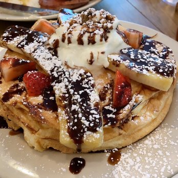 Aloha Kitchen - Breakfast & Brunch Near Me - Honolulu, Hawaii