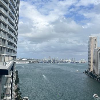 Kimpton EPIC Hotel - Hotels Near Me - Miami, Florida