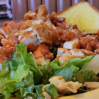 Zaxbys - Buffalo Blue Salad - Fast Food Near Me - Atlanta, Georgia