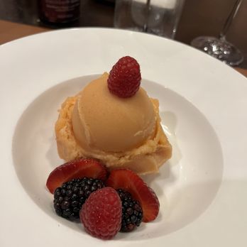 Anthony's Chophouse - Peach champagne sorbet.  Those strawberries were sweet perfection. - Steakhouses Near Me - Sparks, Nevada