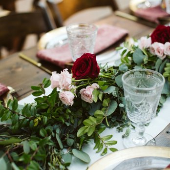 Lovely Ambiance - Florists Near Me