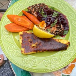 Salmon special with roasted carrots and fried polenta Salmon special with roasted carrots and fried polenta