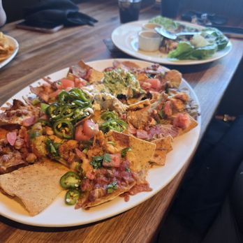 Yard House - Chicken nachos - Bars Near Me - Lakewood, Colorado Yard House - Chicken nachos - Bars Near Me - Lakewood, Colorado