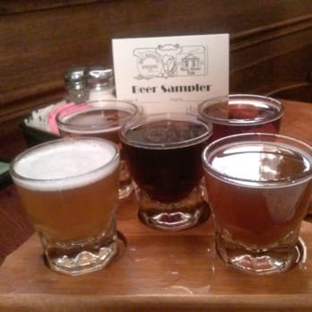 Willimantic Brewing Company - 5 beer sampler #1 - Breweries Near Me - Willimantic, Connecticut