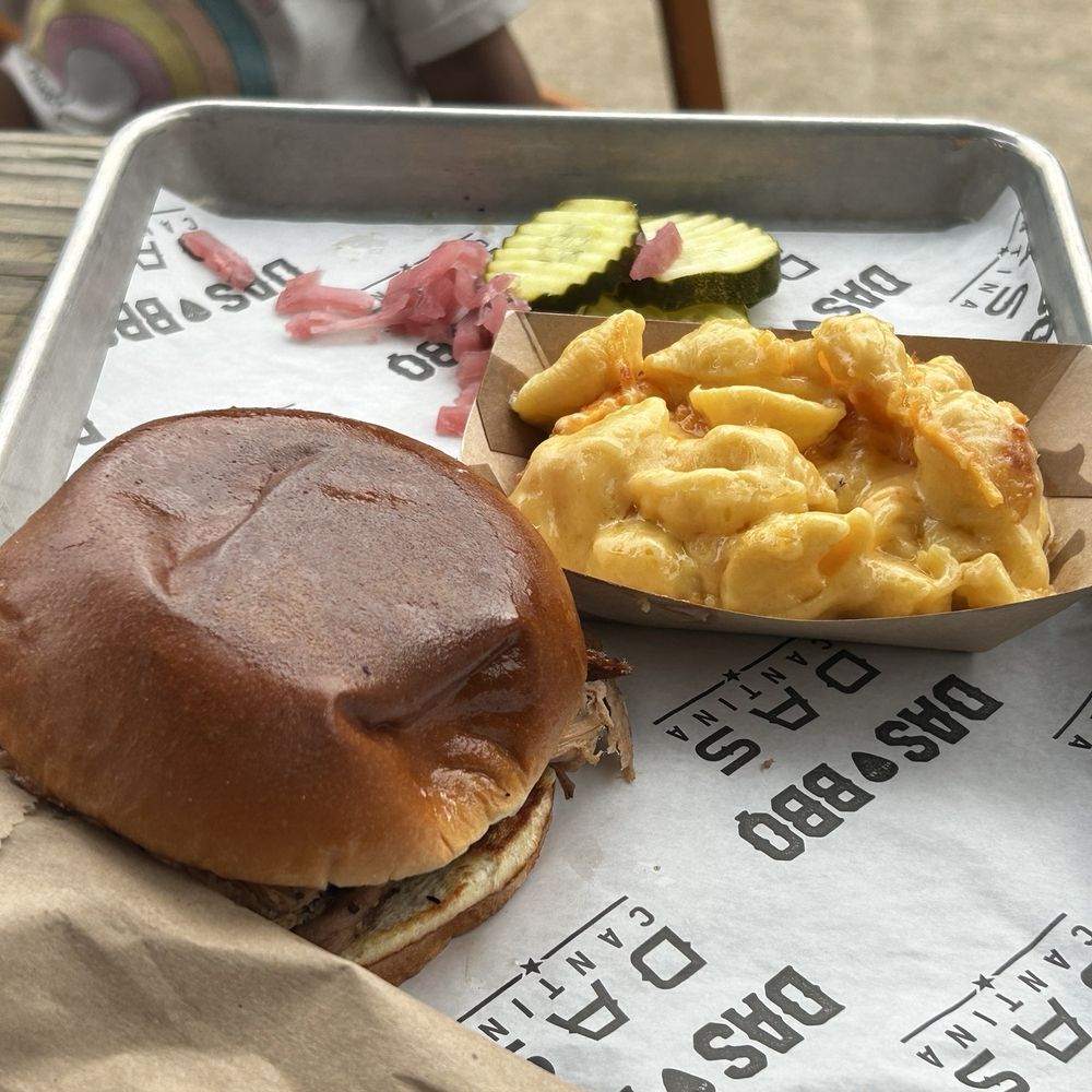 DAS BBQ - PULLED PORK SANDWICH (chips included)* and MAC   CHEESE (5 oz.)* - Barbeque Near Me - Atlanta, Georgia