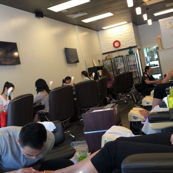 Salt Lake Nails - Interior, busy day - Nail Salons Near Me - Salt Lake City, Utah Salt Lake Nails - Interior, busy day - Nail Salons Near Me - Salt Lake City, Utah
