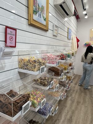 lil sweet treat by null