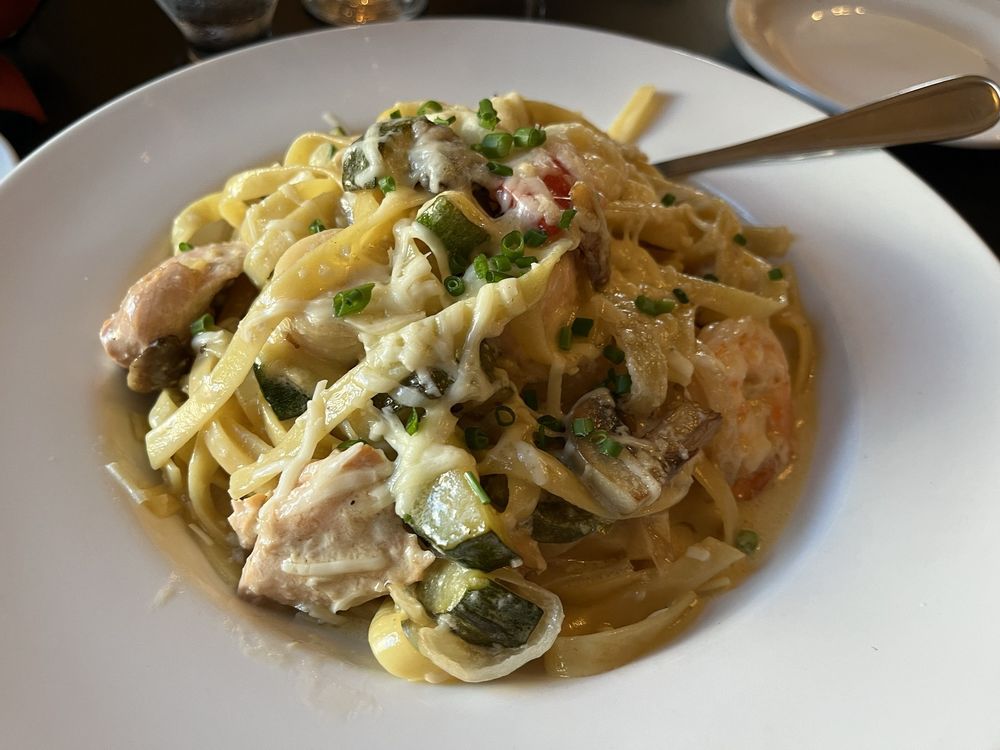 Buell Street Bistro Logo