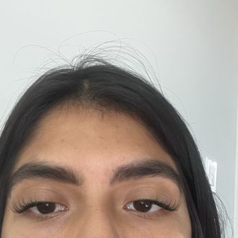 Trim Salon - Eyebrow tint - Hair Removal Near Me - Chicago, Illinois