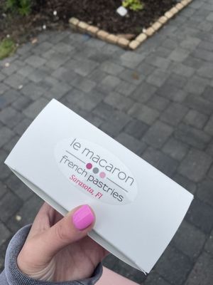 Le Macaron French Pastries by null