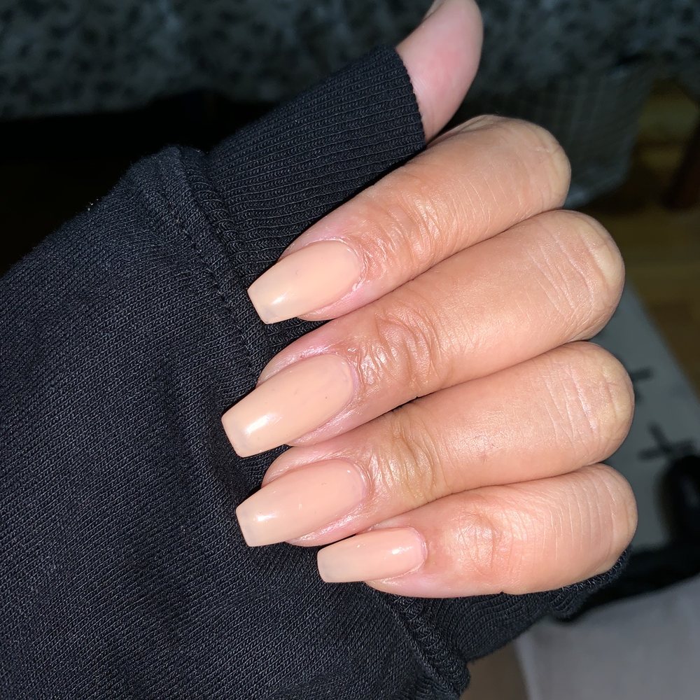 Full set acrylic with OPI nail color Samoan sand