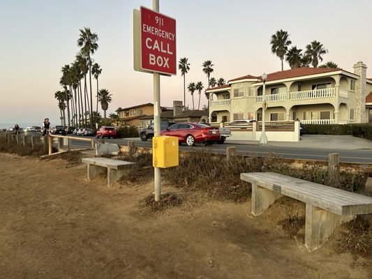 Sunset Cliffs Coastal Trail (Linear Park) by null