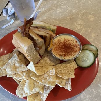 Skylark Cafe - Turkey and Avocado with a side of Spinach cheese dip and tortilla chips - Cafes Near Me - Leslie, Arkansas Skylark Cafe - Turkey and Avocado with a side of Spinach cheese dip and tortilla chips - Cafes Near Me - Leslie, Arkansas