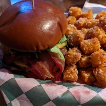 Cabin 61 - Burgers Near Me - White Bear Lake, Minnesota Cabin 61 - Burgers Near Me - White Bear Lake, Minnesota