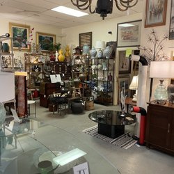 Girard Avenue Marketplace